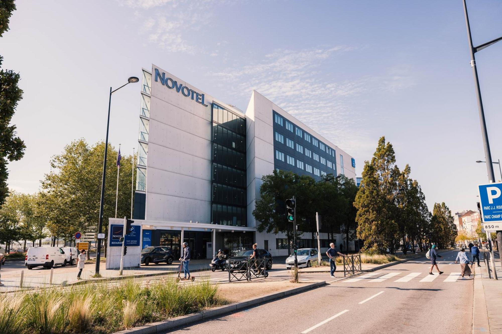 Novotel Le Havre Centre Gare Exterior photo